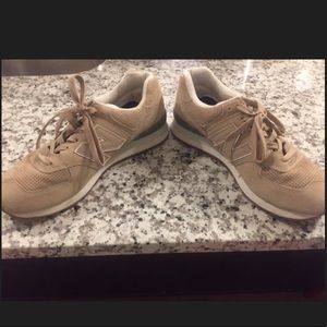 New Balance 574 Beige Sneakers